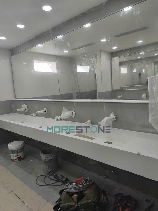 Lavabo liền khối đá nhân tạo Solid Surface Hàn Quốc .Giải pháp tối ưu cho không gian công cộng hiện đại.