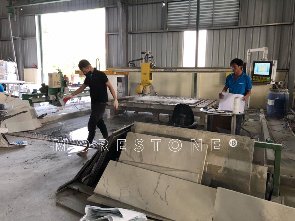 Cách ốp đá bàn bếp tại Morestone bạn nên biết Cách ốp đá bàn bếp tại Morestone bạn nên biết