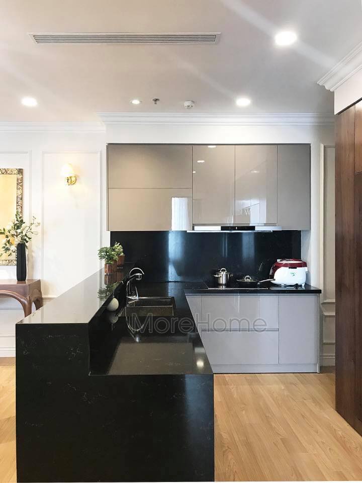 Những mẫu đá ốp bếp cao cấp mang đến vẻ đẹp đẳng cấp cho phòng bếp thi-cong-noi-that-ch...